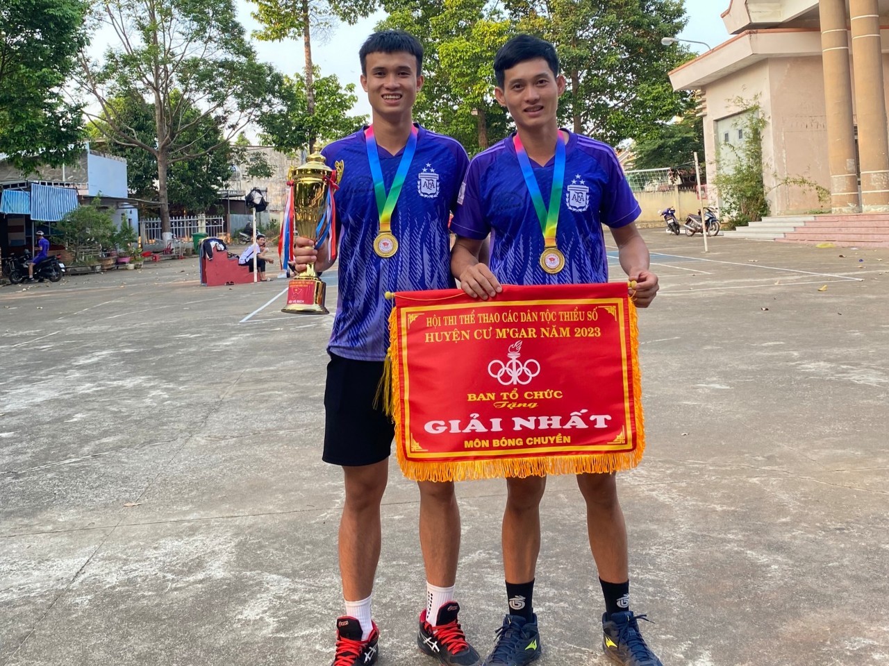 lien hoan nhac cu dan toc (5)